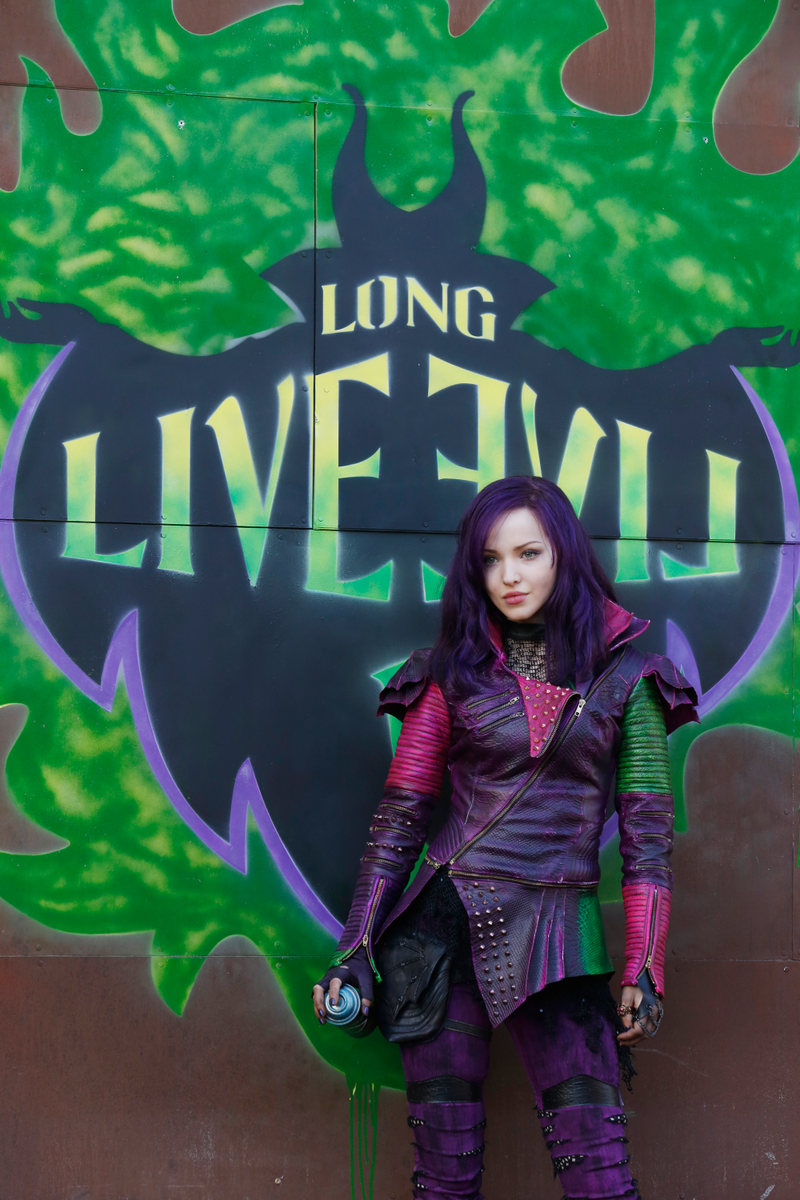 Illustration for article titled The Trailer For The Descendants Gives Us Glorious Villain ChildrenÂ